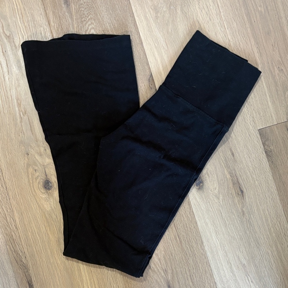 PINK Victoria's Secret Black Wide Leg Pants, fold over waist. 2K vibes. Fast shi